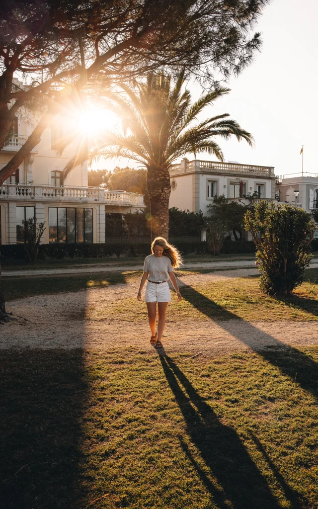 Hello Travelers Julien Charles Argelestourisme Hello Travelers Julien Charles 77707